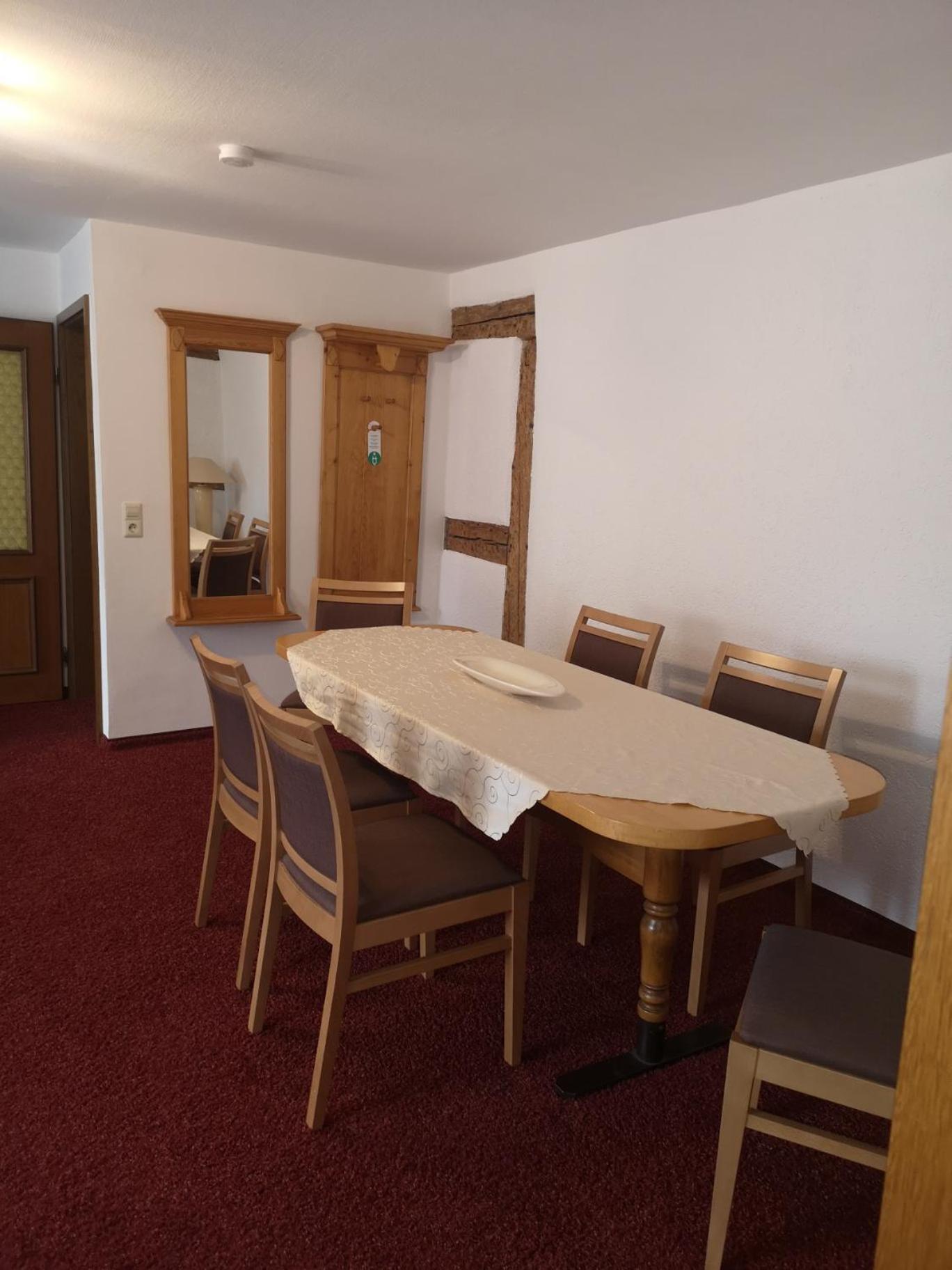 Bodenseehotel Krone & Gaestehaus Bodman-Ludwigshafen Extérieur photo