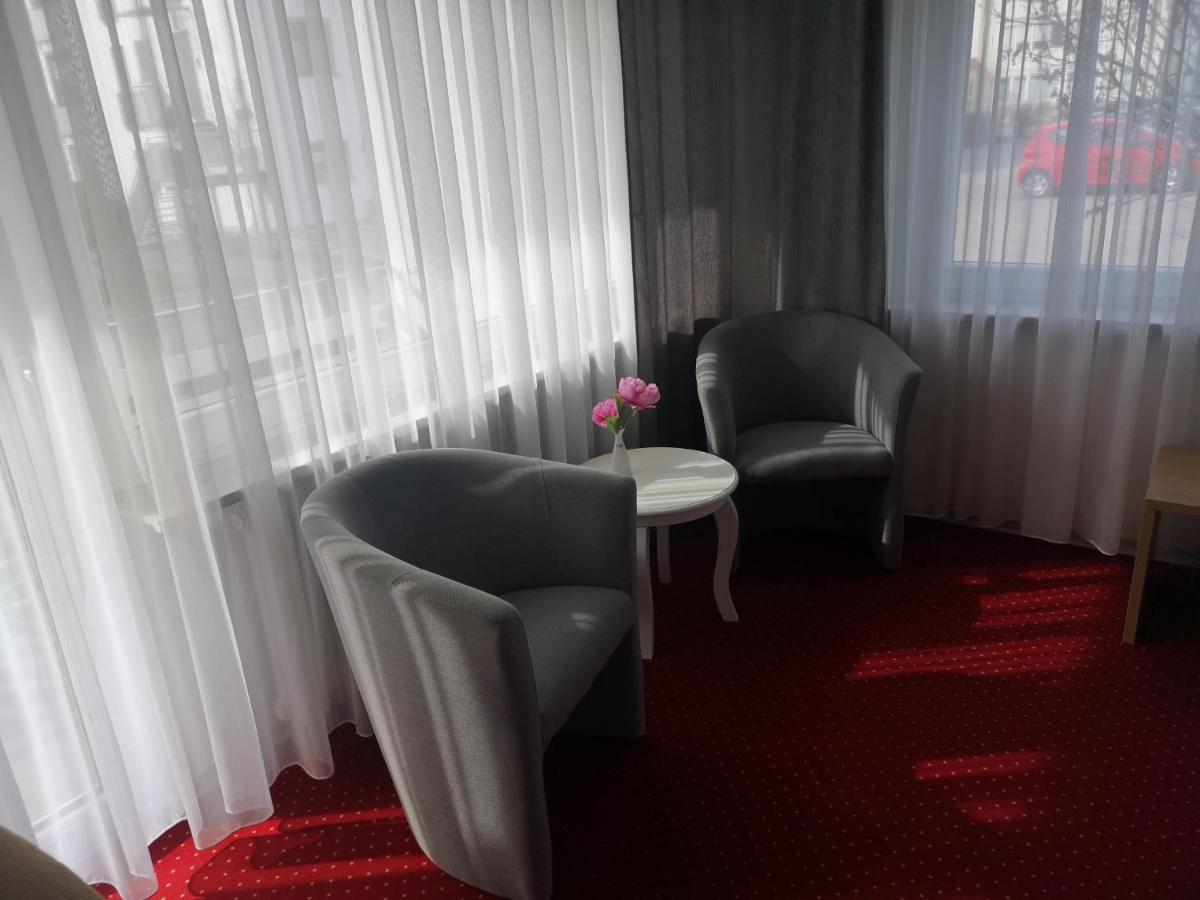Bodenseehotel Krone & Gaestehaus Bodman-Ludwigshafen Extérieur photo